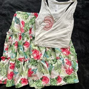 Floral skirt (Size M)